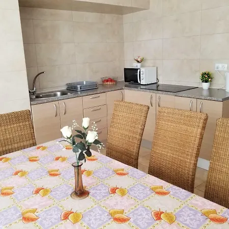 Apartamento Calle Arquitecto Vidal *